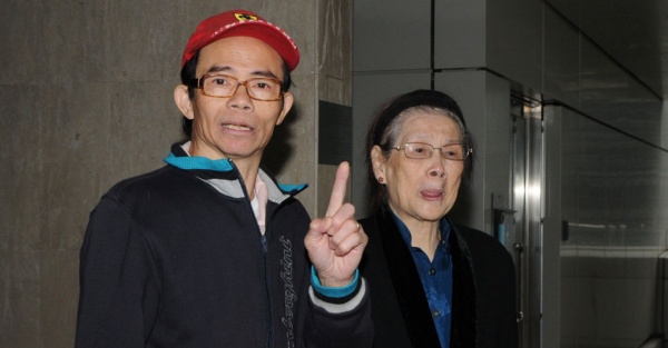 被拍到背着马来西亚籍太太偷吃！梅艳芳大哥：有什么问题？ 娱乐资讯 图3张