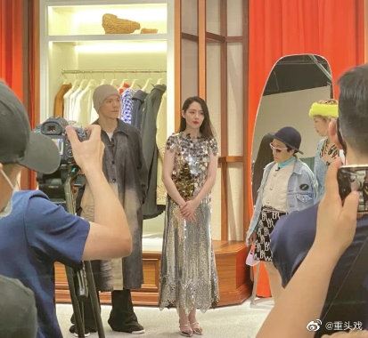 疑怀二胎？郭碧婷产后“腰粗肚凸”真实身材曝光　网喊崩坏 时尚资讯 图4张