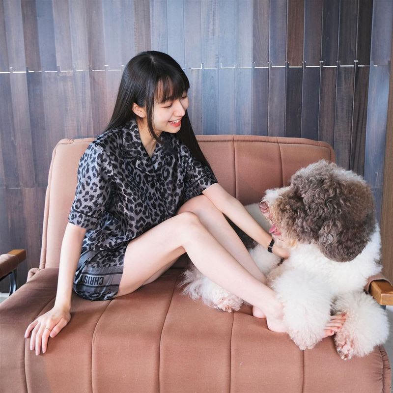 木村拓哉女儿再破尺度！低胸海沟惊艳“不保守了”爸管不住 时尚资讯 图5张