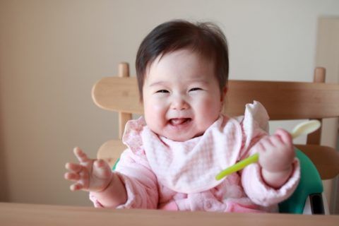 健康 I 宝宝充钙会有这8种表现！难入睡、出牙晚、O型腿等等 更多热点 图2张