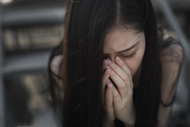 友情 I 朋友失恋已经够伤心！这10大最白目安慰金句请别说 更多热点 图2张