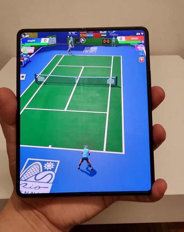 Review I 折叠屏手机就是酷！Samsung Galaxy Z Fold3 5G 五个亮点可以买！ 更多热点 图6张