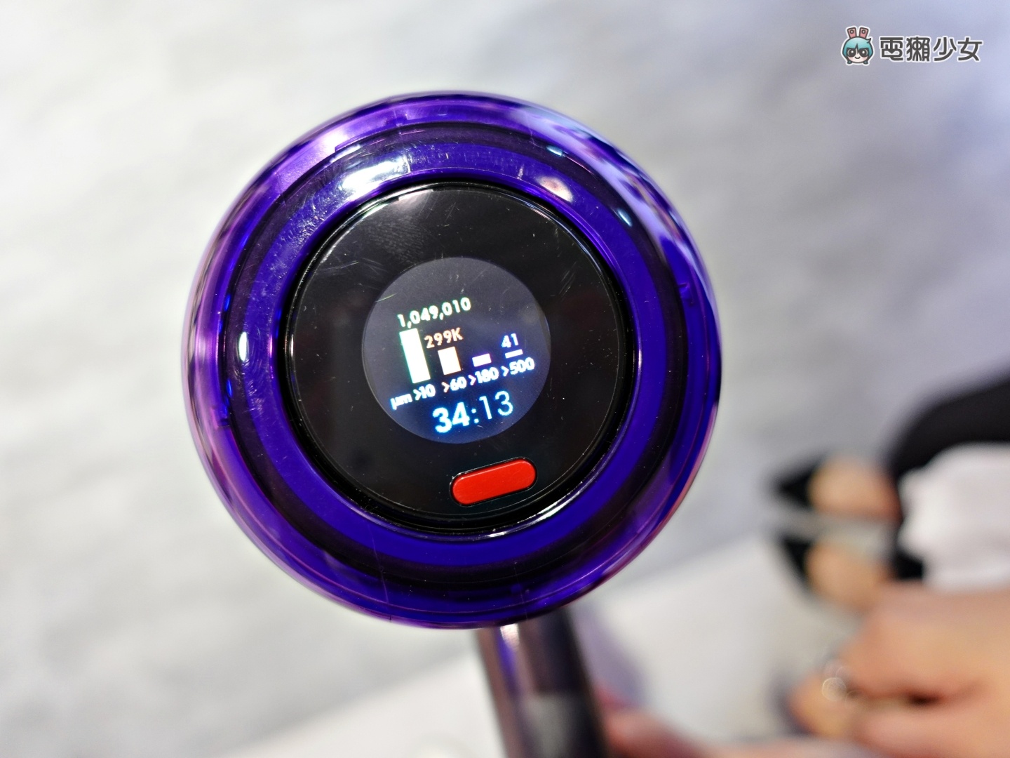 出门｜Dyson V12 Detect Slim 手持吸尘器正式登台！雷射侦测、声学感应及灰尘分类统计 三大功能有感升级！ 数码科技 图8张