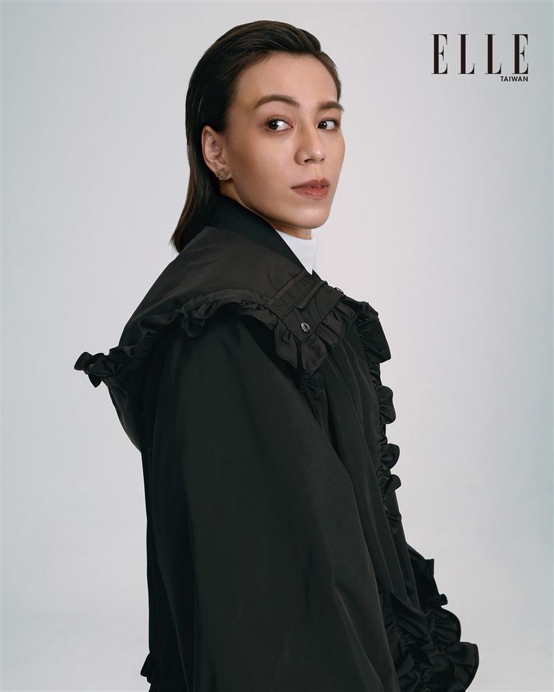 举重女神郭婞淳美到太过分！裸上肩曝训练战绩　网嗨想被举 时尚资讯 图3张