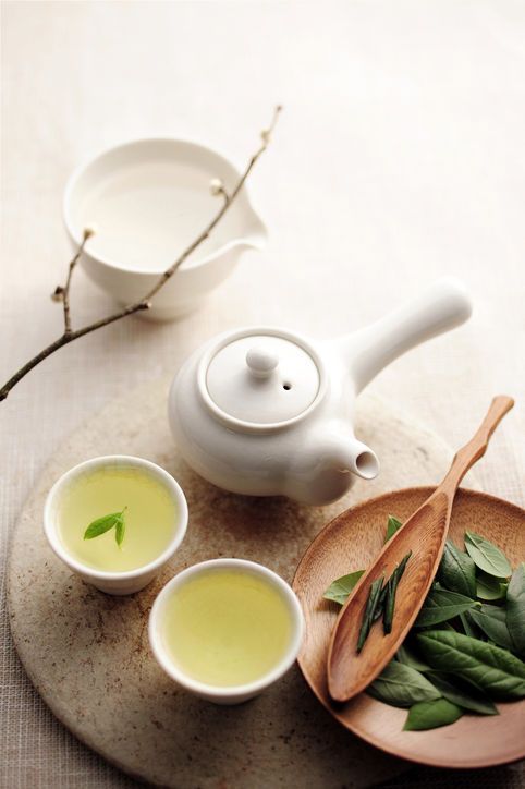 健康 I 中国台湾新发现“绿茶多酚儿茶素”抑制新冠病毒，一天该喝多少杯才ok？ 更多热点 图2张