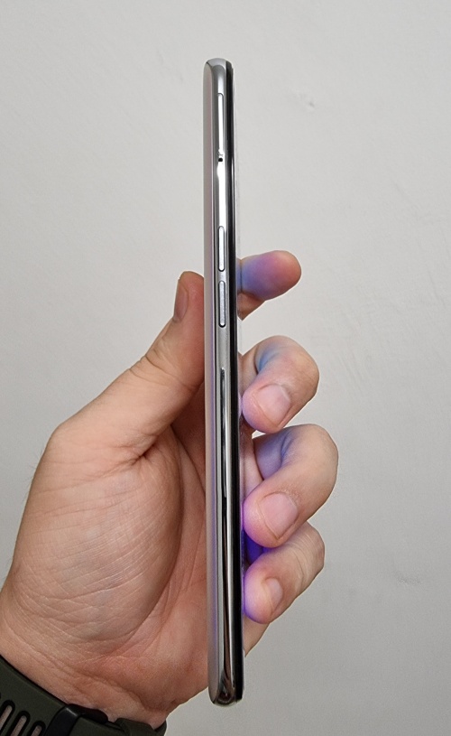Review I 时尚达人必备！realme GT Master 拍照功能超出色！ 更多热点 图2张