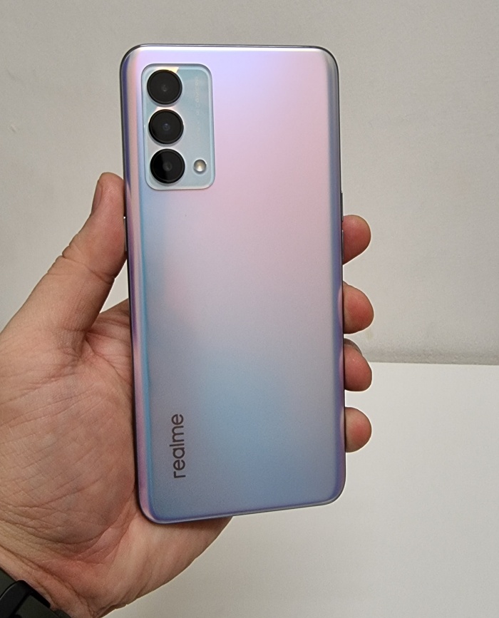 Review I 时尚达人必备！realme GT Master 拍照功能超出色！ 更多热点 图3张
