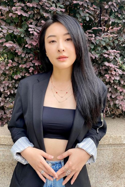 冯盈盈主动出击热撩方力申...疑恋情萌芽！获赞：非常合衬 娱乐资讯 图3张