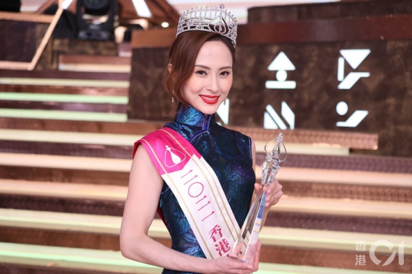 【港姐2021】同时夺下季军、友谊小姐！邵初获张学友给予信心 娱乐资讯 图1张