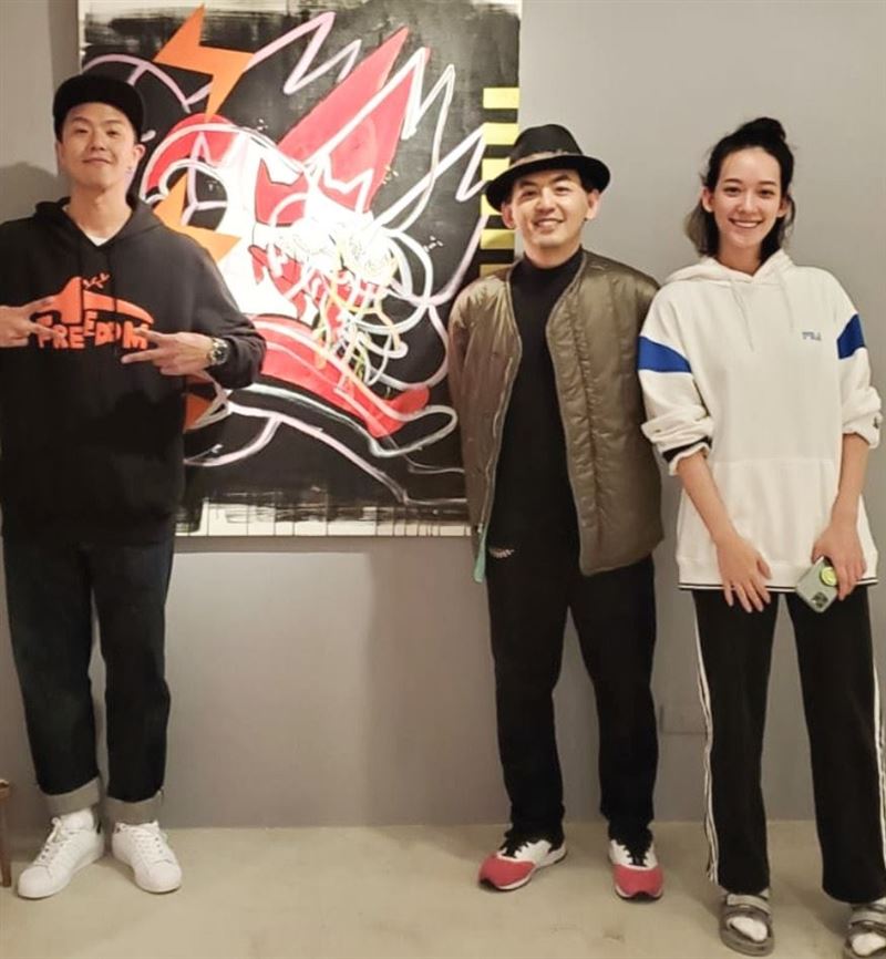 去年2月最后一面！黄子佼藉画作忆小鬼：用另一种方式存在 时尚资讯 图2张