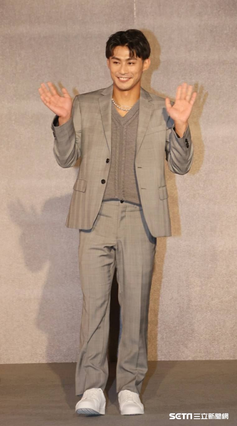 杨勇纬首接时尚代言！2个生日愿望曝光　喊目标世界第一 时尚资讯 图6张