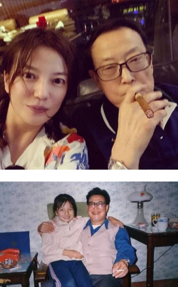 赵薇爸爸年轻时期超帅气！撞脸黄晓明 有同款“侧脸微笑” 娱乐资讯 图1张