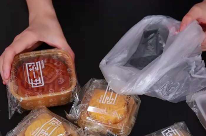 Tips｜不收冰箱会发霉？中秋月饼吃不完就该这样收！ 更多热点 图2张