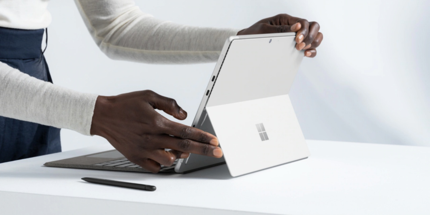 微软发表多款 Surface 新品！新款二合一笔电‘ Surface Pro 8 ’拥有 13 吋窄边框萤幕，还支援 120Hz 超高更新率！ 数码科技 图5张