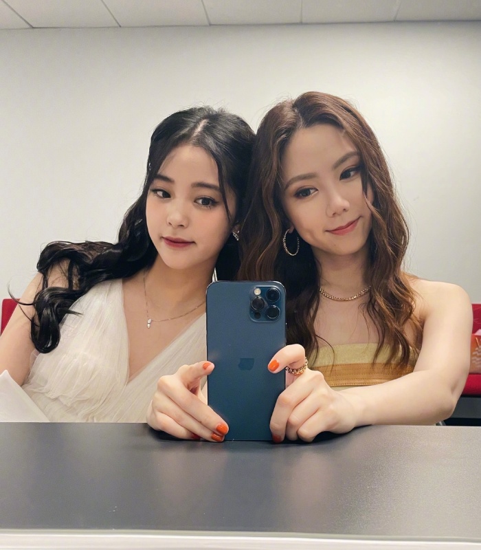 Tips I 3个iPhone超好用隐藏功能！其中一个可以自动读出来电者名字！ 更多热点 图1张