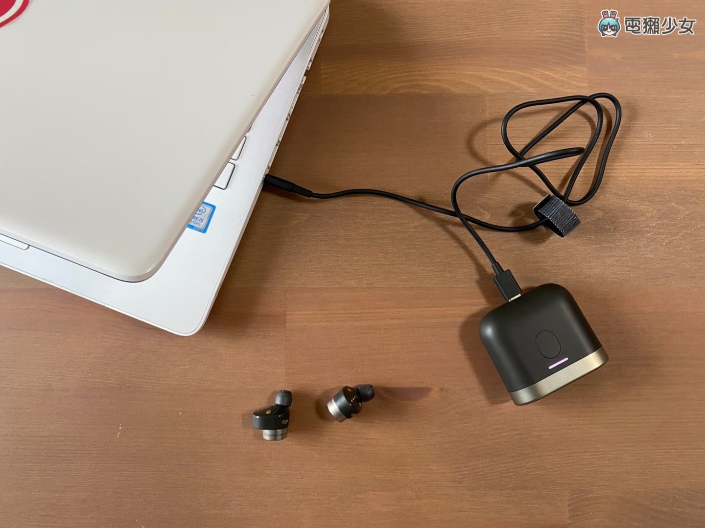 开箱｜奢华耳机体验‘ Bowers & Wilkins PI7 ’音质超好 还能当蓝牙发射器 数码科技 图15张