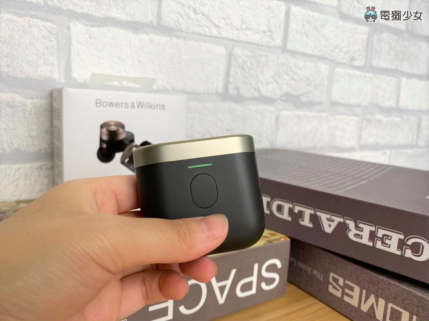 开箱｜奢华耳机体验‘ Bowers & Wilkins PI7 ’音质超好 还能当蓝牙发射器 数码科技 图5张
