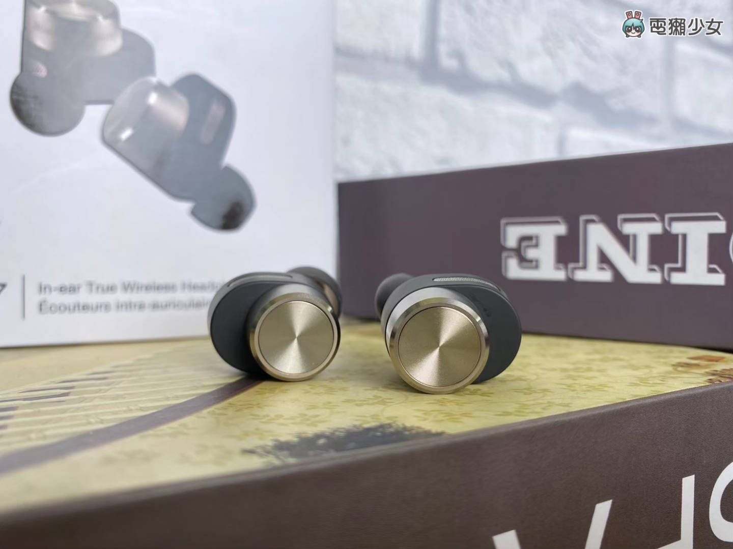 开箱｜奢华耳机体验‘ Bowers & Wilkins PI7 ’音质超好 还能当蓝牙发射器 数码科技 图7张