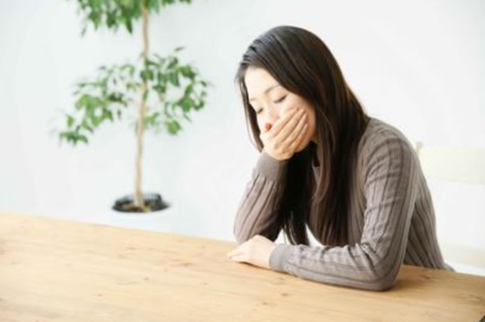 Tips｜早上起身想干呕除了是胃炎，还要注意这3个原因！ 更多热点 图1张