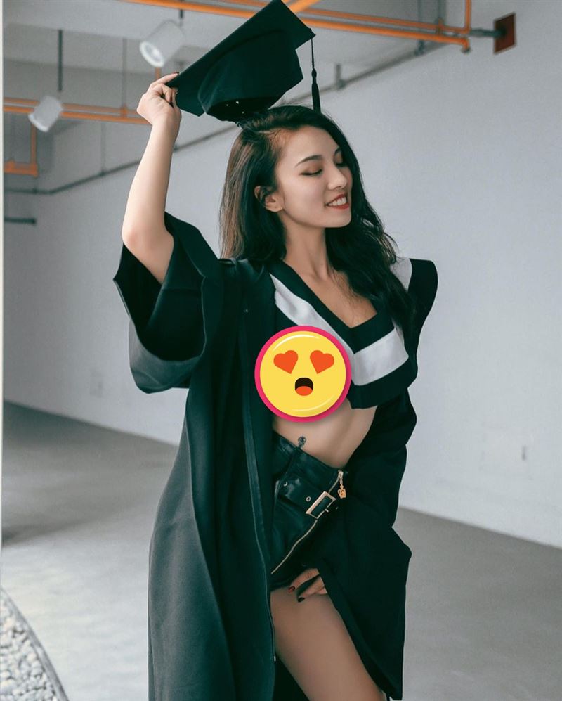 高科最“凶”毕业生！布料失踪泄蜜桃　狂放曲线凹进洗衣机 时尚资讯 图4张