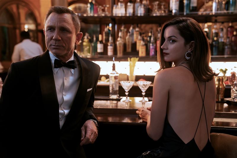 “5大必看”亮点！史上最壮烈007“狂催泪”超完美结局 时尚资讯 图7张