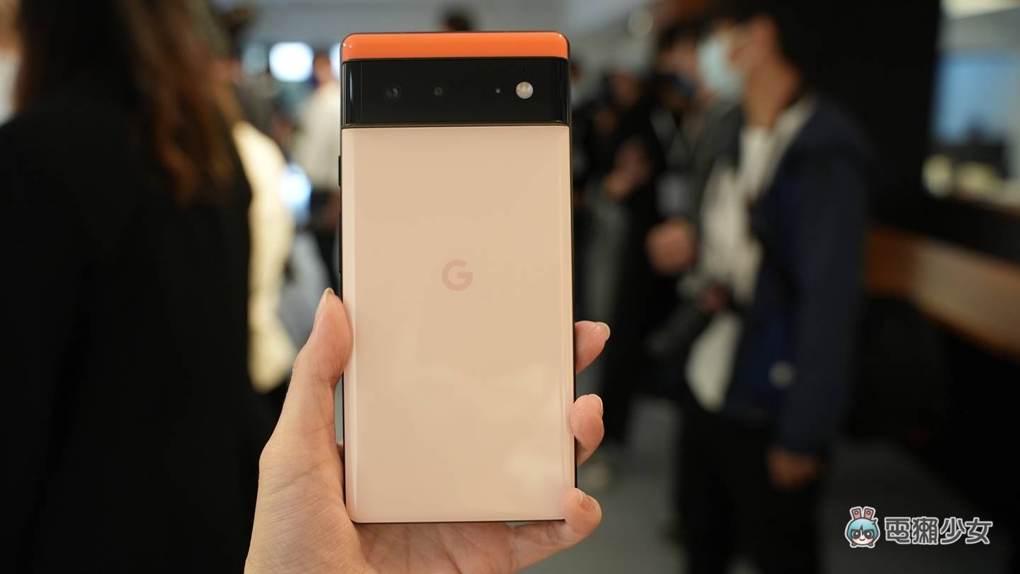 出门｜Google Pixel 6 实机颜色长这样！粉嫩色系与外观细看上手玩 数码科技 图4张