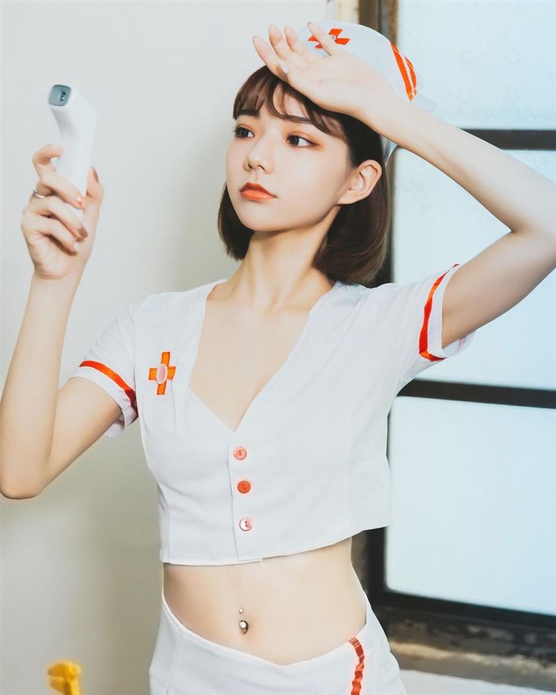 激似《后翼弃兵》安雅！纯欲嫩模绽放南半球　玉腿蜜桃抢镜 时尚资讯 图2张
