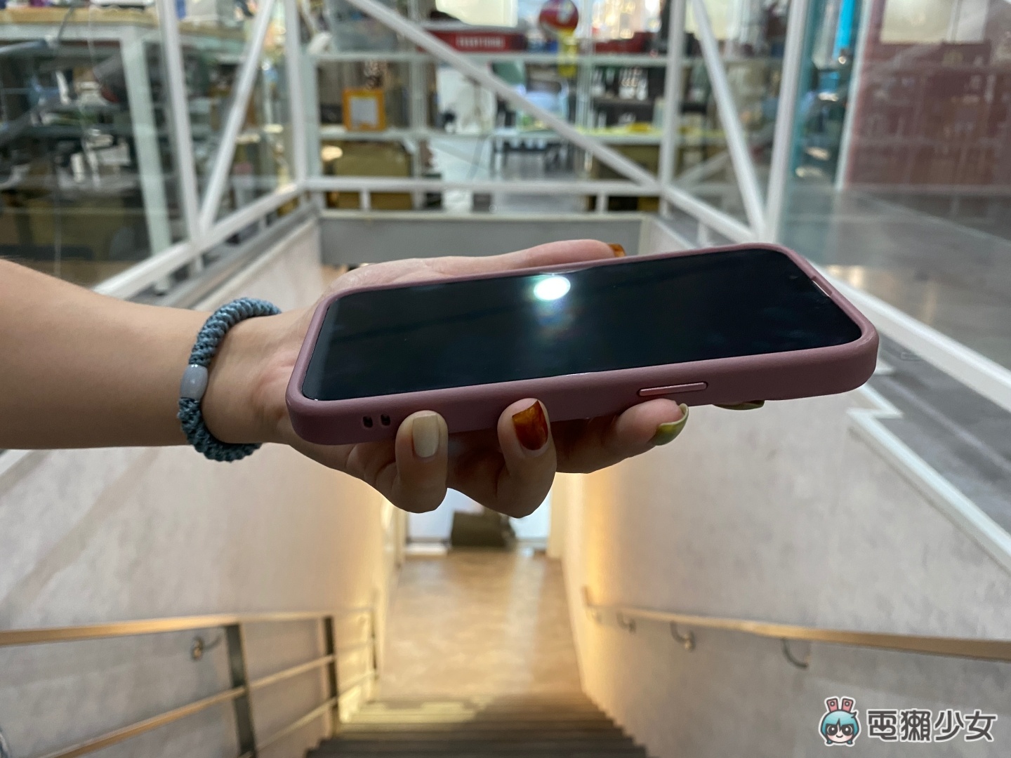 iPhone 13 摔落测试！装着 DEVILCASE 的‘ 恶魔防摔壳 PRO ’镜头防护加高 保护力更升级 数码科技 图18张