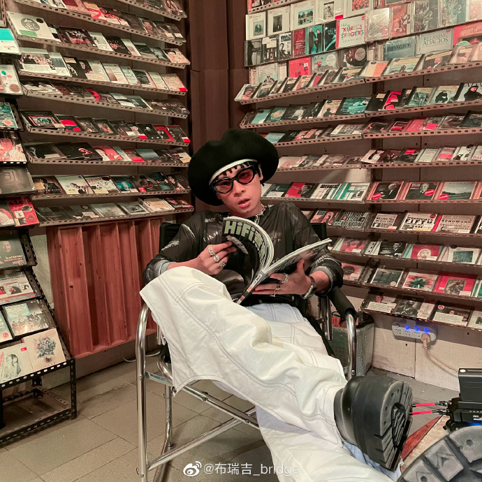 Tips I 聊天绝不冷场！社交神童布瑞吉5种高情商聊天技巧 更多热点 图5张