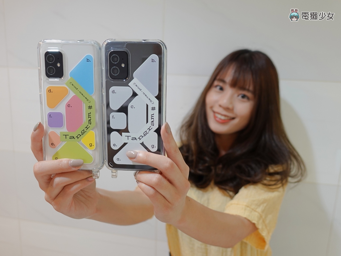 也太好看！Zenfone 8 设计师联名手机壳限量登场 搭配 Topologie 绳索背带时尚及便利性满分 数码科技 图1张