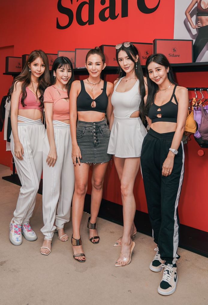 内衣女神“拐拐”邀超猛5美齐聚南中国台湾！峰峰相连粉丝嗨翻 时尚资讯 图3张