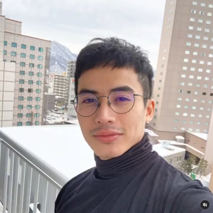马来西亚男星家中惊现50KG巨大蟒蛇！ 一开天花板...超恶画面全公开 娱乐资讯 图1张