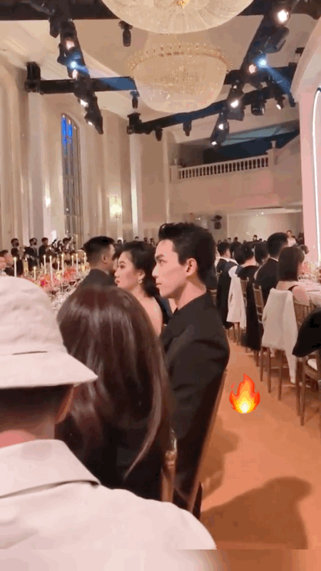表面看起来是霸总...私下却是小朋友！ 吴磊出席高级晚宴自带保温杯 笑翻全网 娱乐资讯 图2张