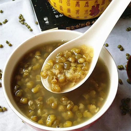 Tips I 吃中药除了咖啡和酒精要忌口！其实这几种食物也会减低药效 更多热点 图3张