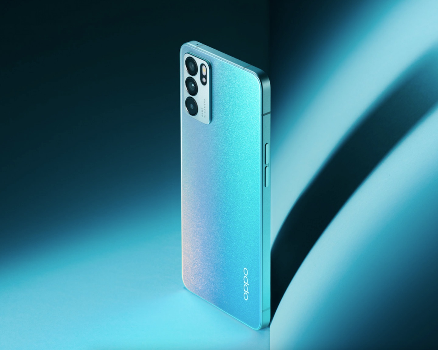 OPPO Reno7 系列新机传闻规格曝光！OPPO Reno7 Pro 的正面照片也流出了，有望于年底前亮相 数码科技 图1张