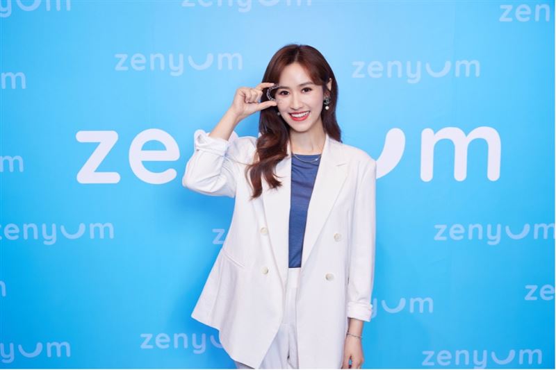 吴姗儒配戴新加坡Zenyum隐形牙套　打造完美迷人微笑 时尚资讯 图1张