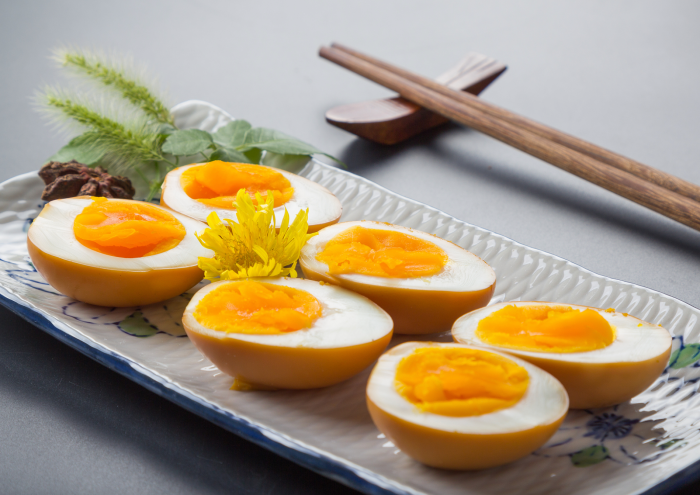 Tips｜健身网红日吃20颗鸡蛋+蛋白粉患肾病综合症，蛋白质摄入过量有危害？ 更多热点 图1张
