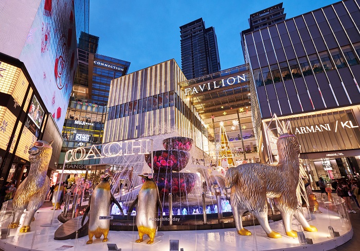 News I Pavilion KL冬日神秘仙境，草泥马、企鹅、北极熊场景等你来合照！ 更多热点 图6张
