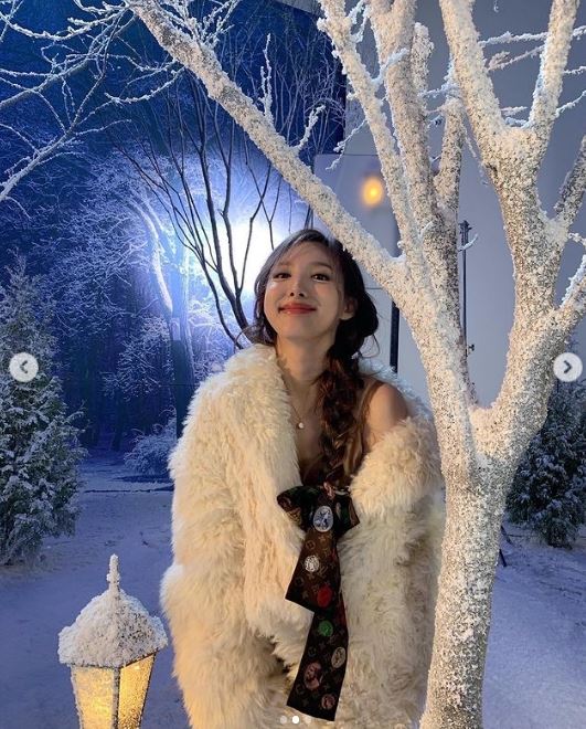 子瑜最辣队友是她！雪地穿“性感睡衣”完美胸型乍现网暴动 时尚资讯 图2张