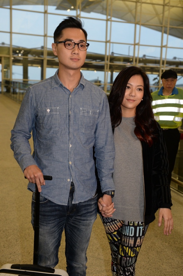 罕提“小三”事件！何雁诗内疚伤害郑俊弘前未婚妻：我不是人 娱乐资讯 图1张