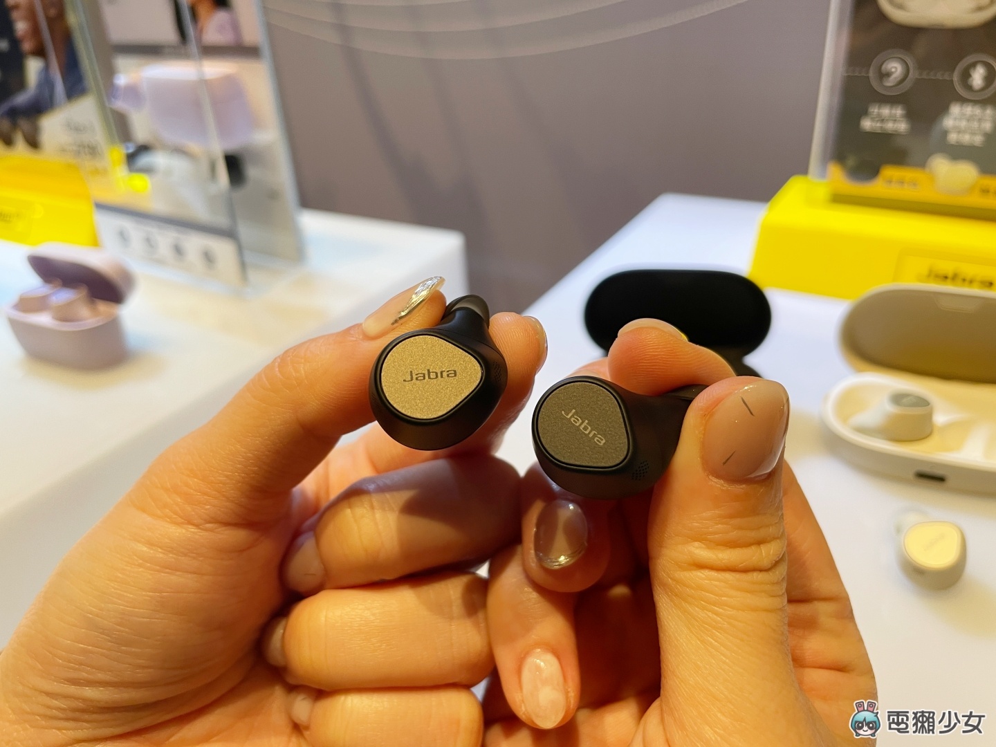 出门｜Jabra 推出两款真无线蓝牙耳机：Elite 7 Pro 主打清晰通话、Elite 7 Active 专用运动用户设计 数码科技 图9张