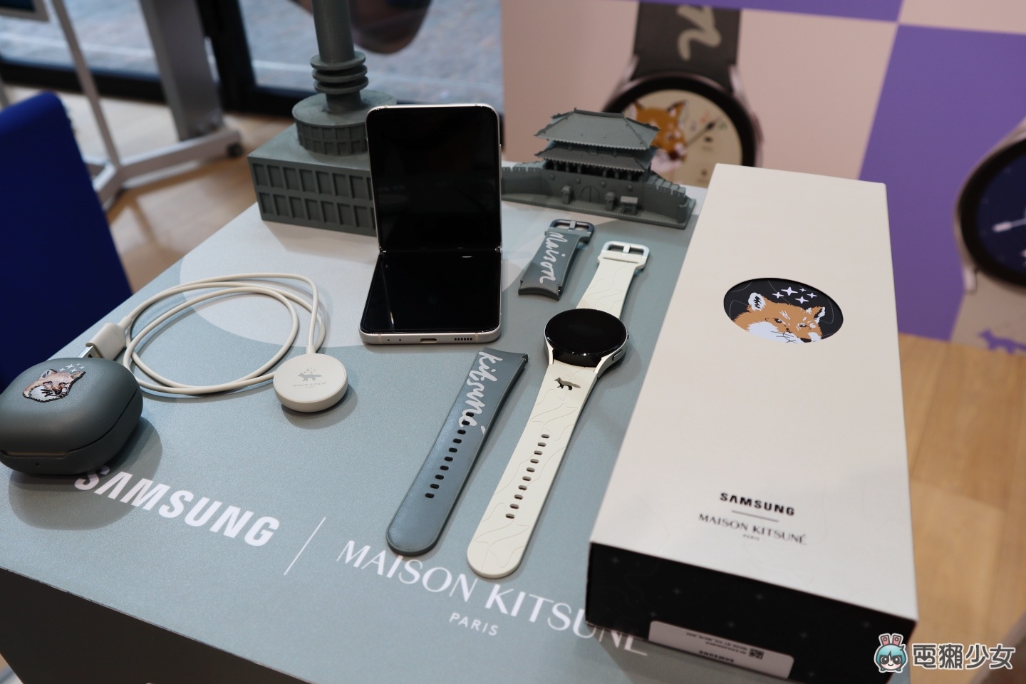 出门｜Samsung 与时尚品牌 Maison Kitsuné 跨界联名！带大家看看 Galaxy Watch4 、 Galaxy Buds2 特别版 数码科技 图11张