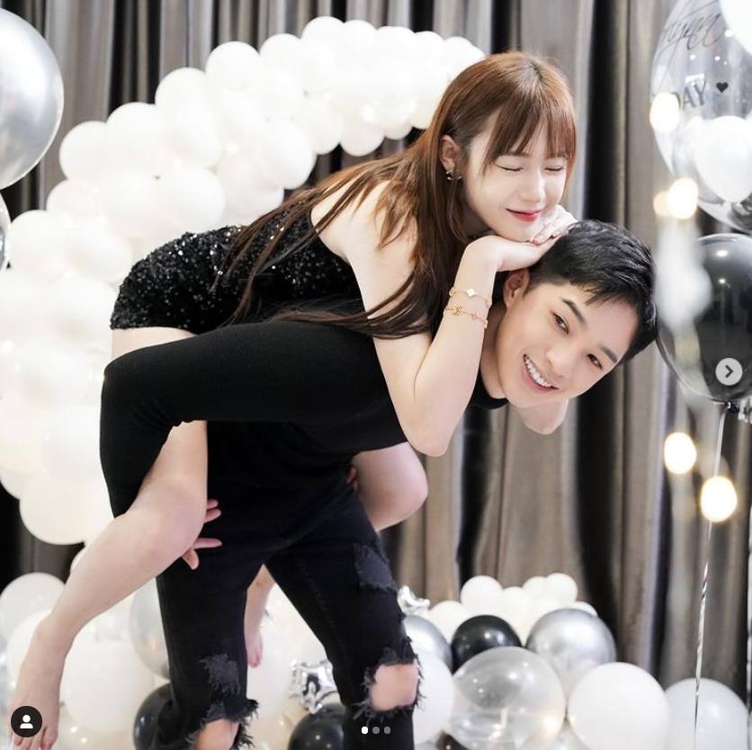 马来西亚网红Diorlynn翁依玲、Wilbur黄劲达结婚了！ 婚礼画面曝光...甜蜜献吻告白 娱乐资讯 图1张