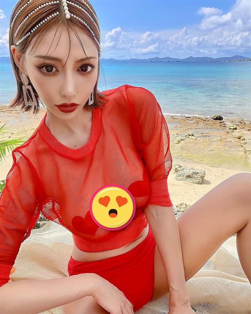 暗黑女王再披战袍！明日花绮罗上身全透视　老司机嗨翻狂赞 时尚资讯 图3张