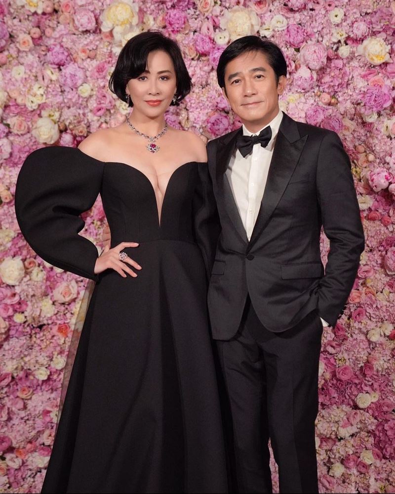 刘嘉玲爆乳庆生！76岁母亲“绝美红润脸蛋”曝光网惊太扯 时尚资讯 图2张