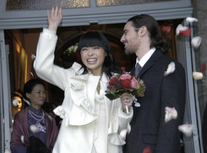 盘点｜首个亚裔王妃结婚十年潇洒离了王子，还获封丹麦女爵！ 更多热点 图8张