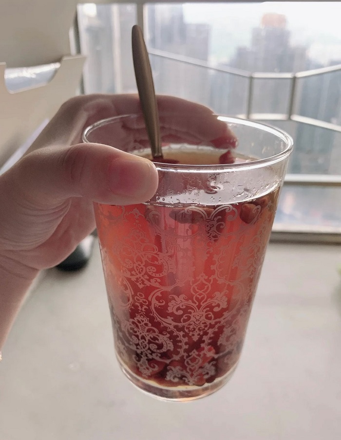 食谱 I 下雨天导致“寒冷性荨麻疹”发作！这道疏风散寒汤能舒缓 更多热点 图3张