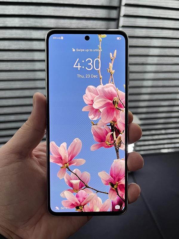 手机 I HUAWEI P50 Pocket正式亮相！6.9寸屏幕+40MP主摄，还有智能防晒检测！ 更多热点 图2张