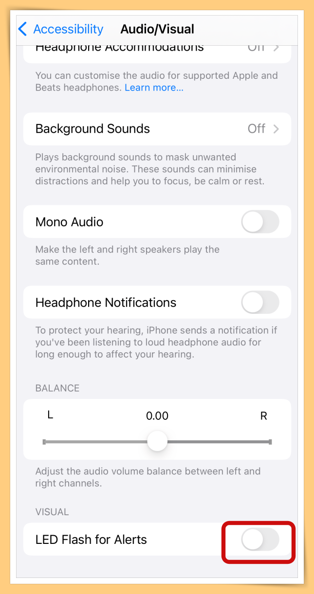 Tips I 不用羡慕人家有跑马灯！3个步骤开启iPhone “来电闪光灯”！ 更多热点 图4张