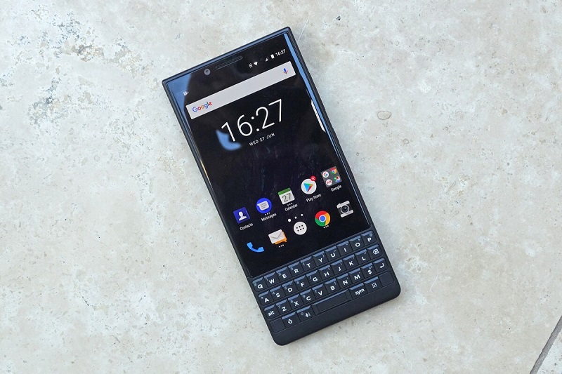 News I BlackBerry OS即将终止服务！4项服务不能使用 其中一个数据上网！ 更多热点 图2张